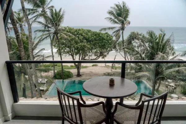 Naomi Beach Resort