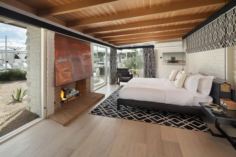 hotel room