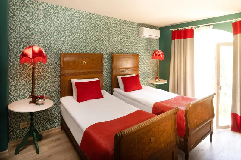 hotel room