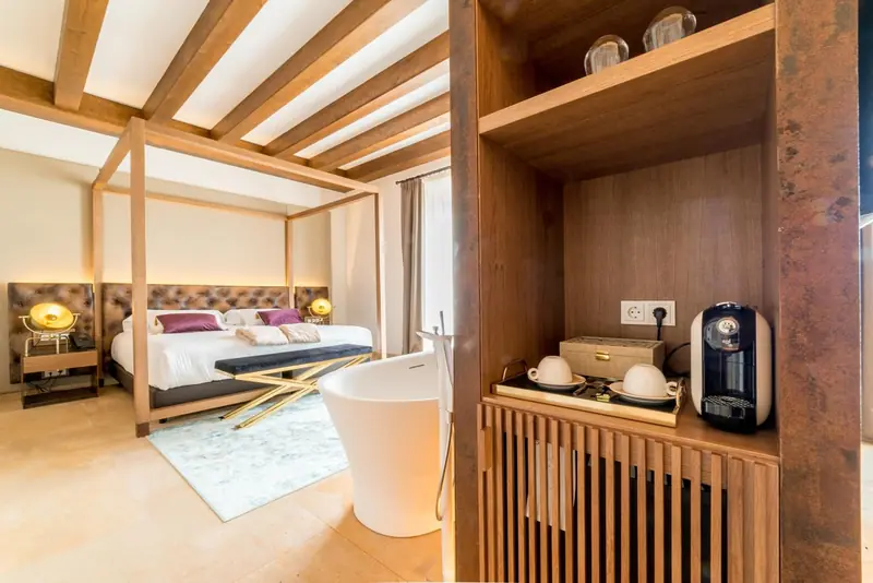 hotel room